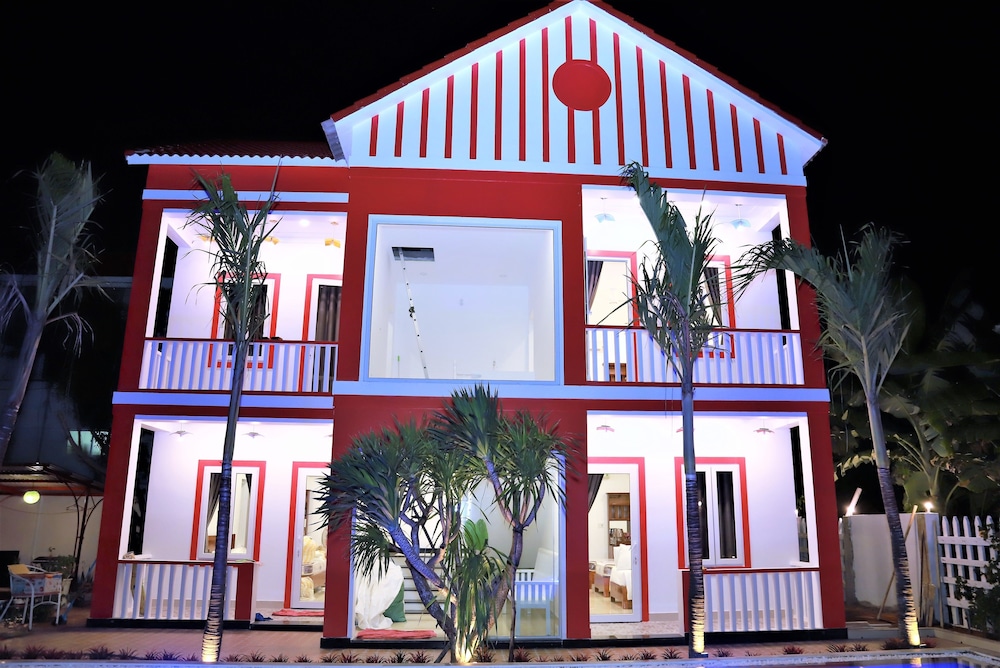 Red House Homestay 7/70