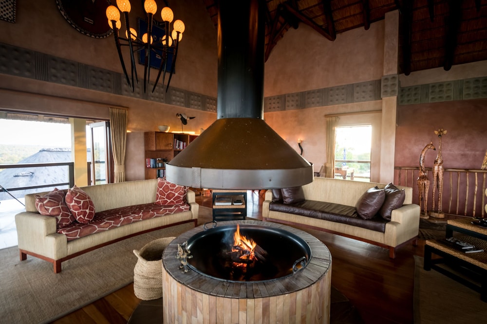 Makumu Private Game Lodge 27/50