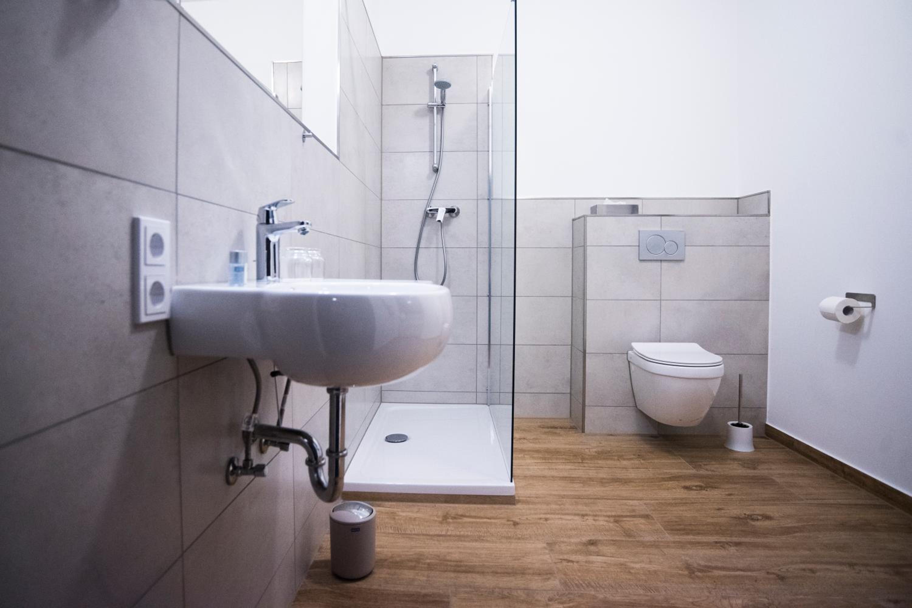 غرفة ثلاثية، Hotel Wiesengrund 9/9