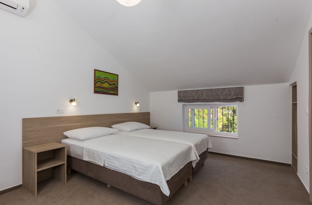 Hotel Vimbula 7/50