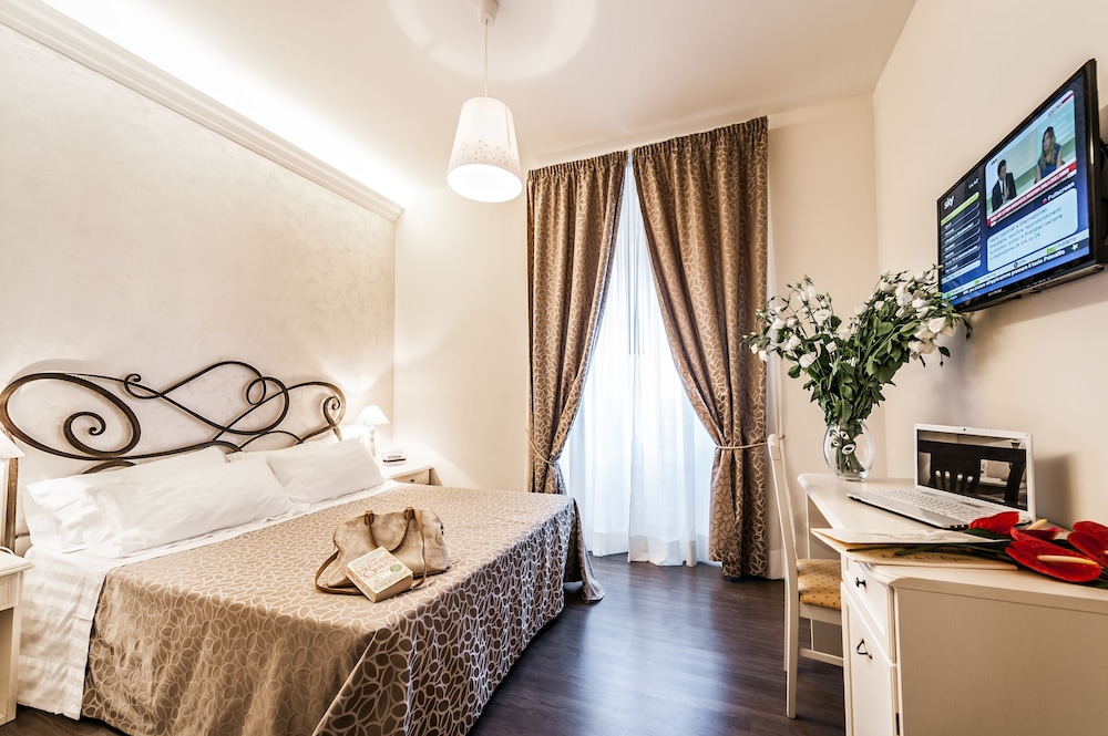 Relais de L Opera 54/72