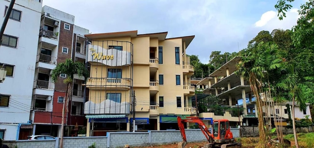 The Wave Hotel Patong 5/73