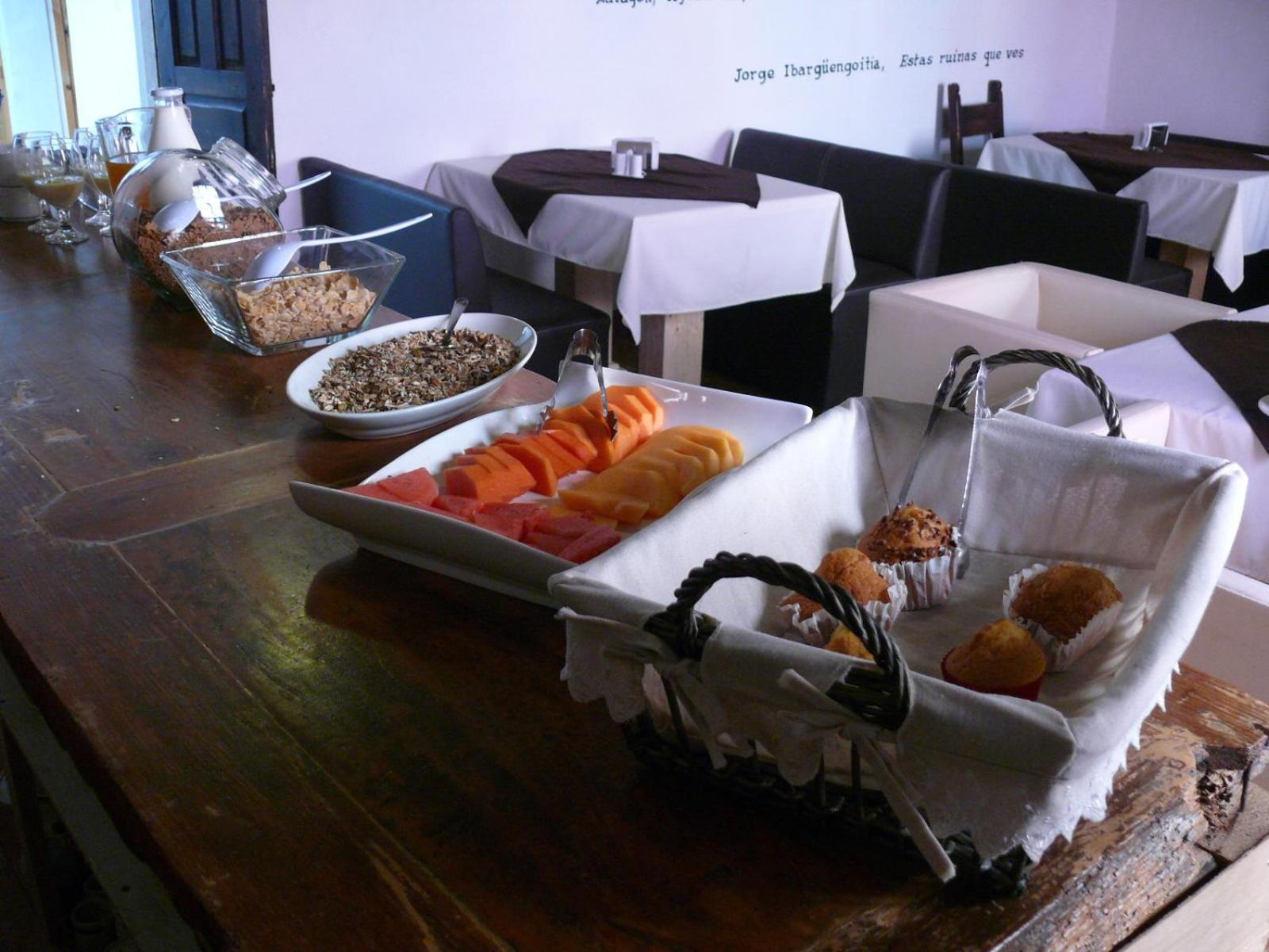 Hotel Meson Cuevano 39/50