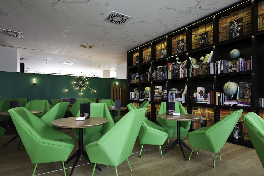 Vincci Bit Hotel 53/60