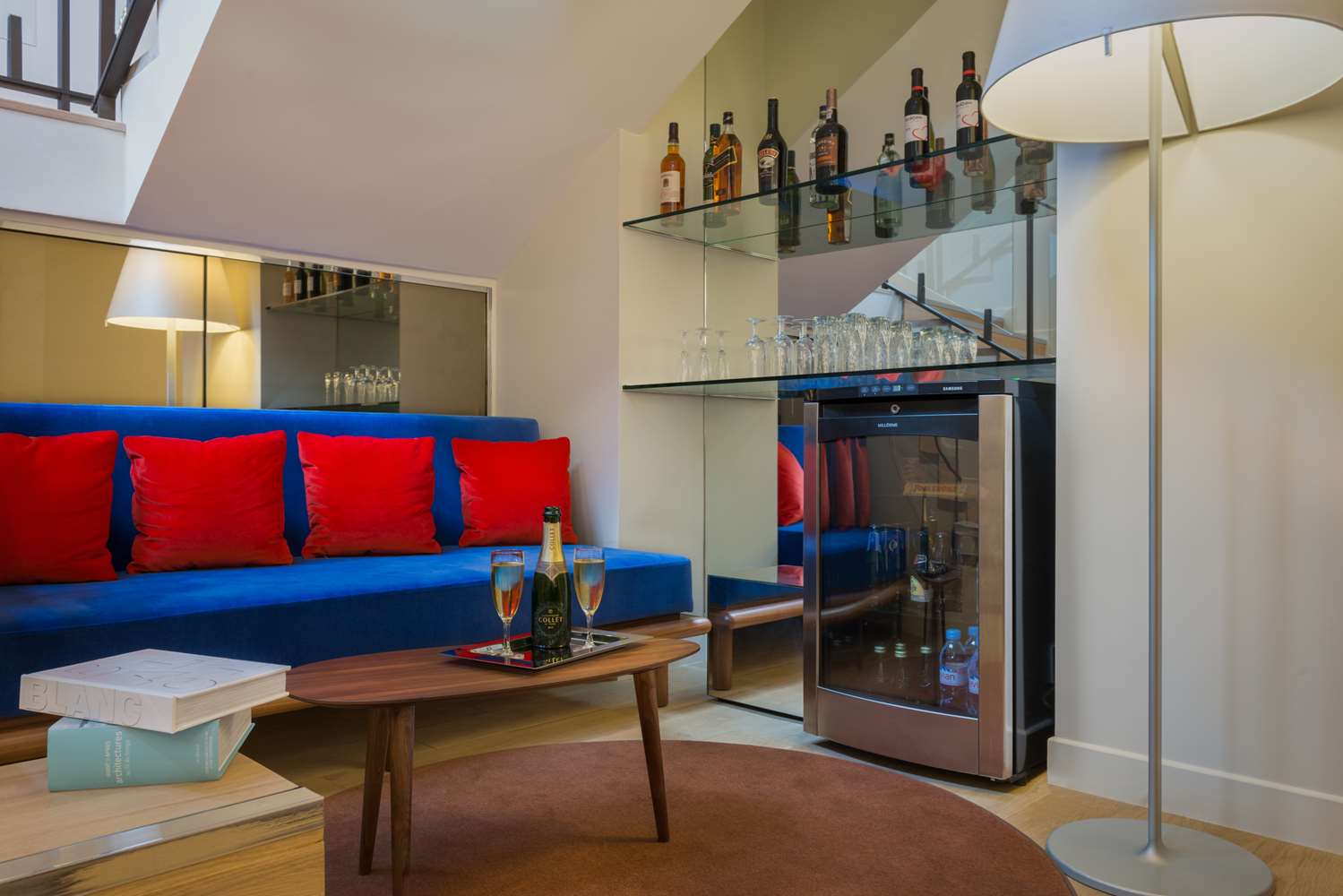 Hotel Jardin De Cluny 26/42