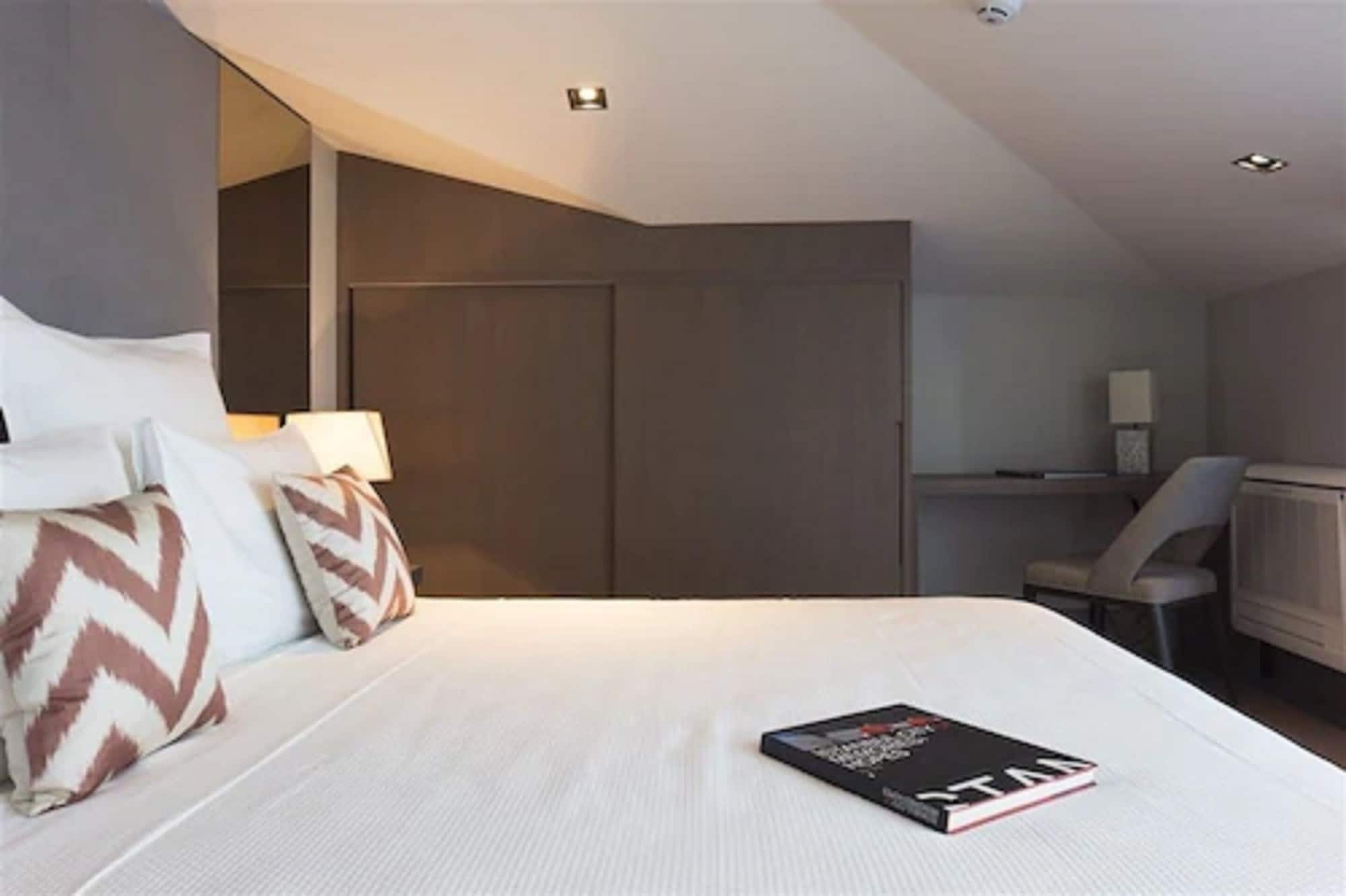 Suite, Terrace