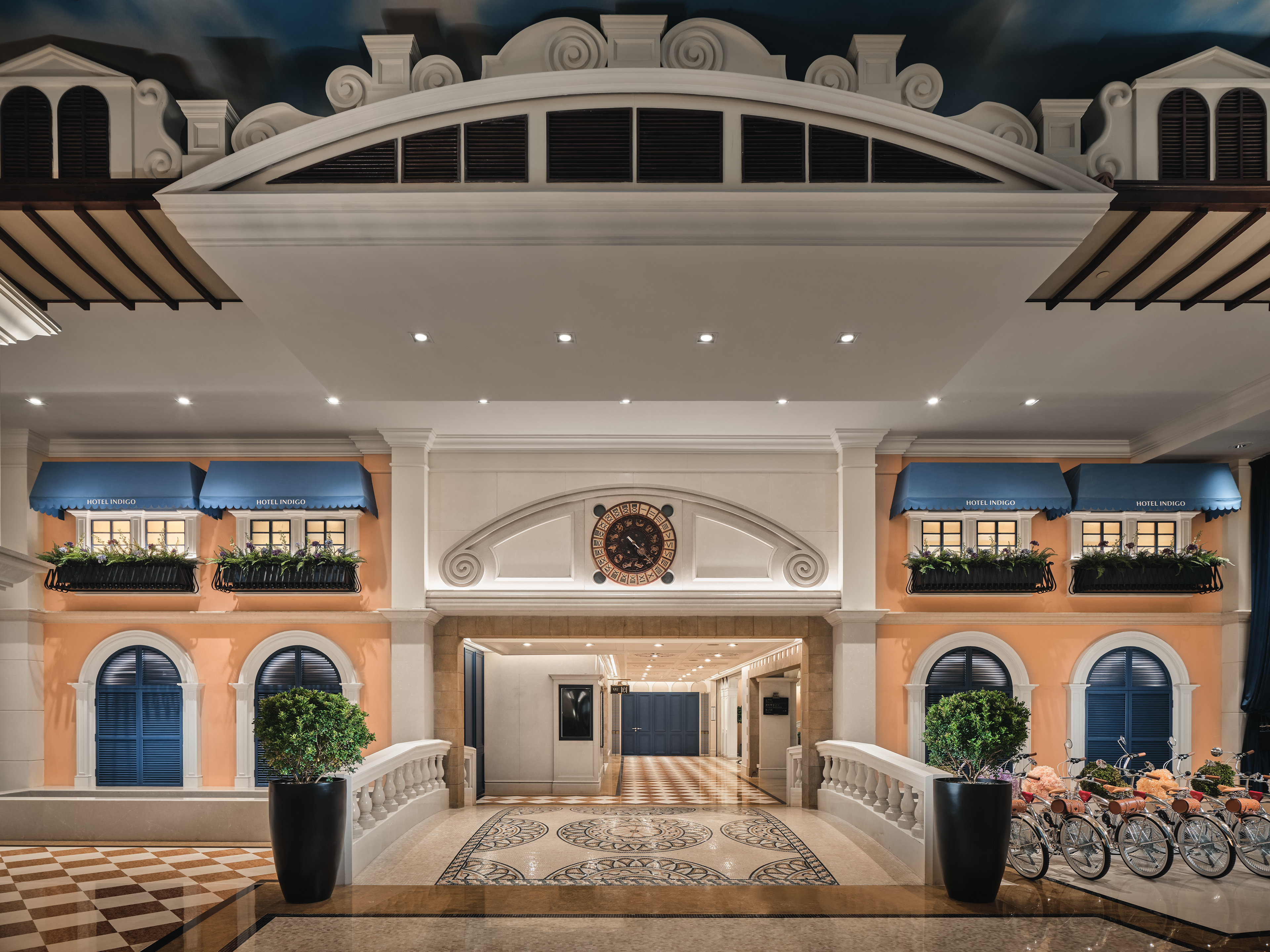 Hotel Indigo Shenzhen Overseas Chinese Town an IHG Hotel 49/78