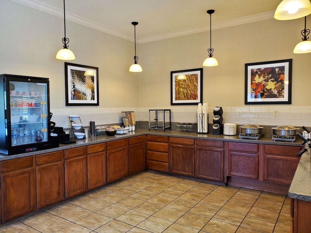 Best Western Plus Humboldt House Inn 8/44