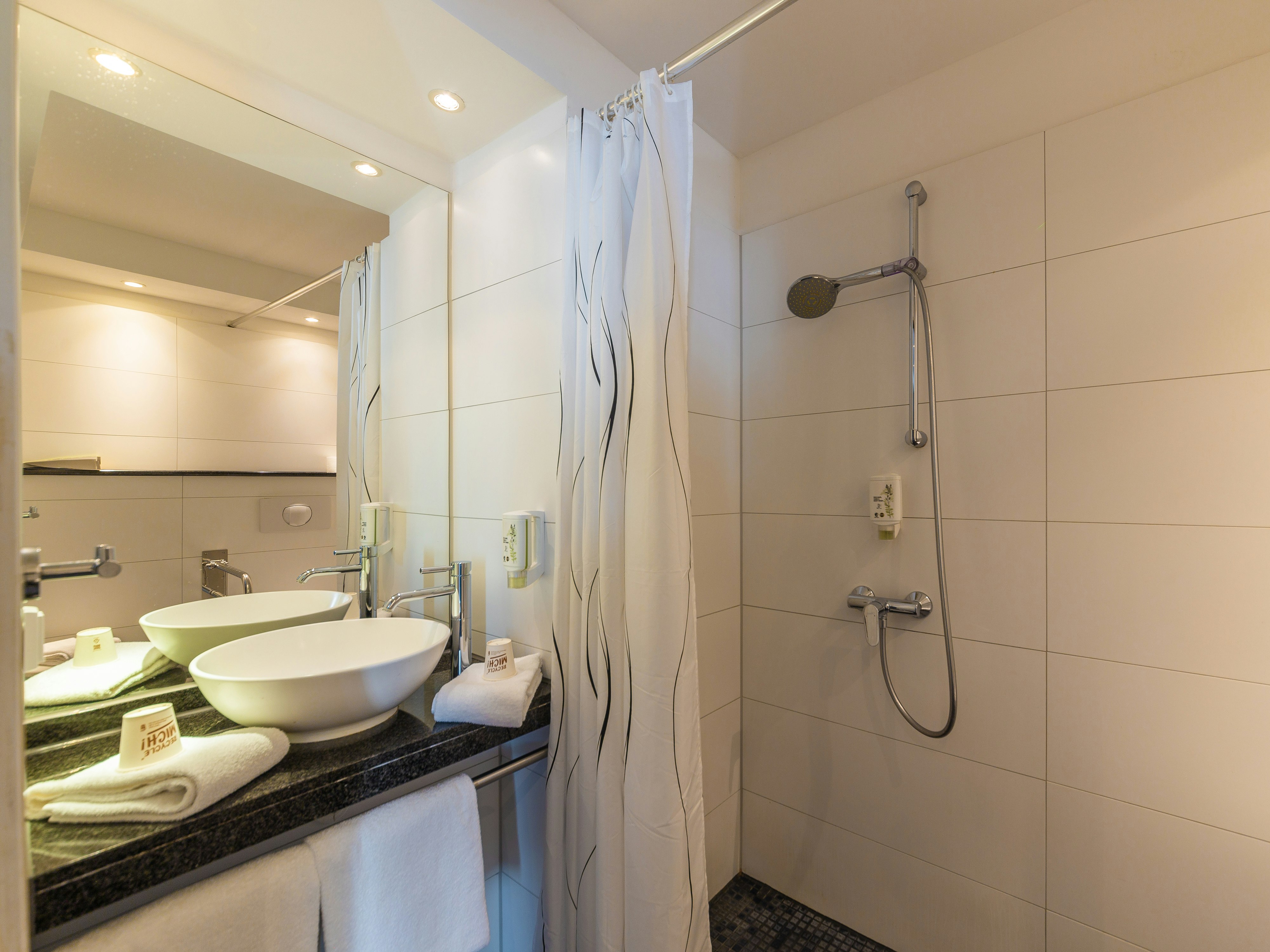 B&B Hotel Dusseldorf-City-Sued 49/49