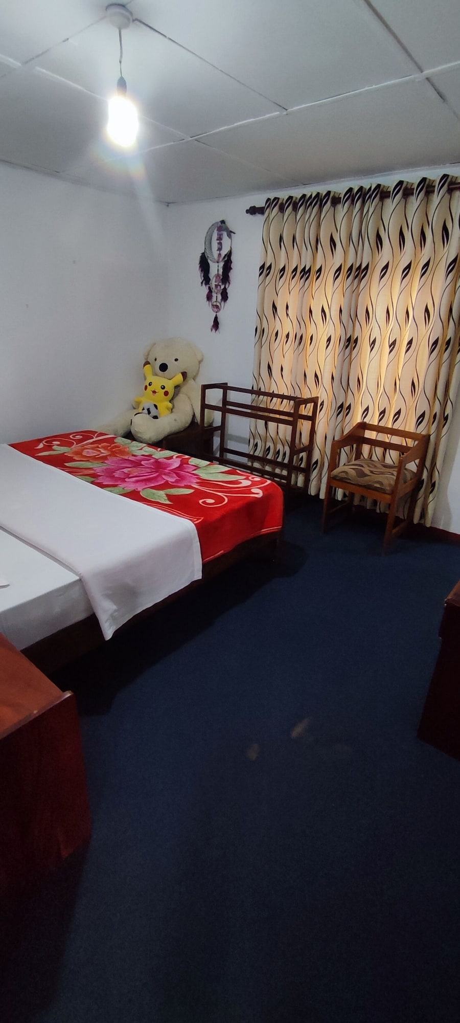 غرفة كومفورت بسرير كينج بحمام خاص في الطابق الأرضي، Andrews Hostel 5/10