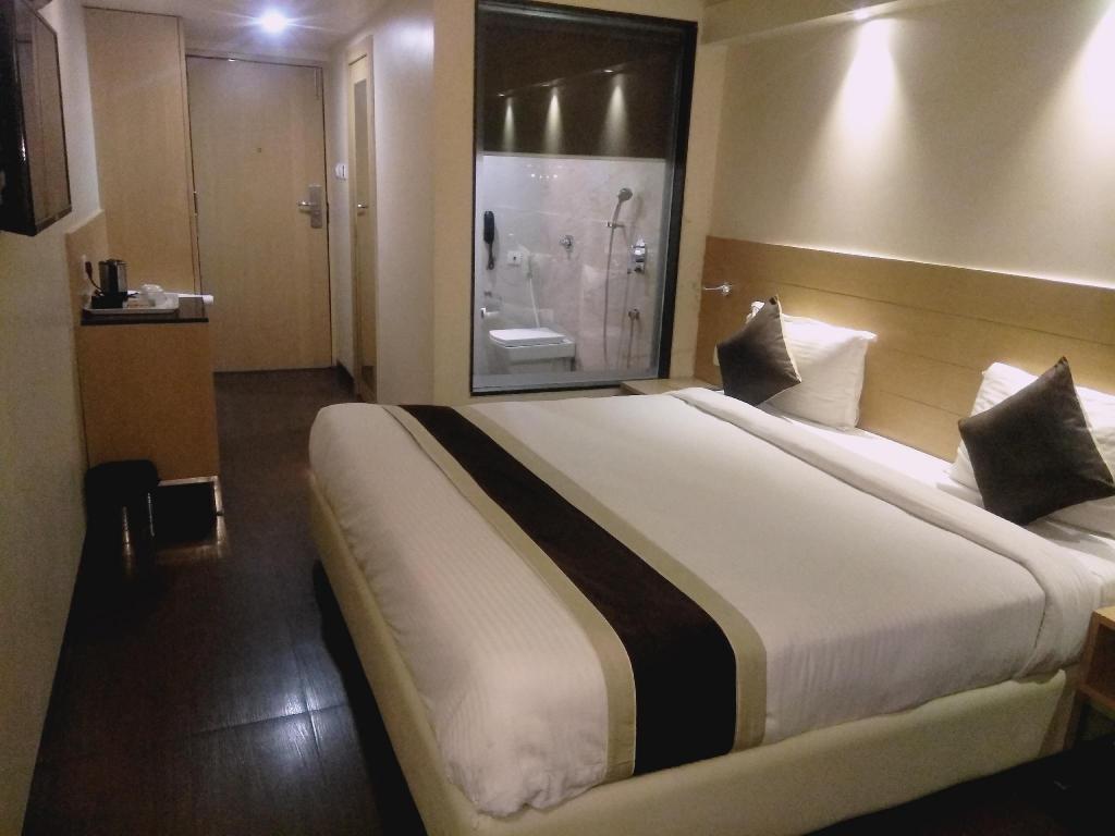 Hotel The Blossom 7/29