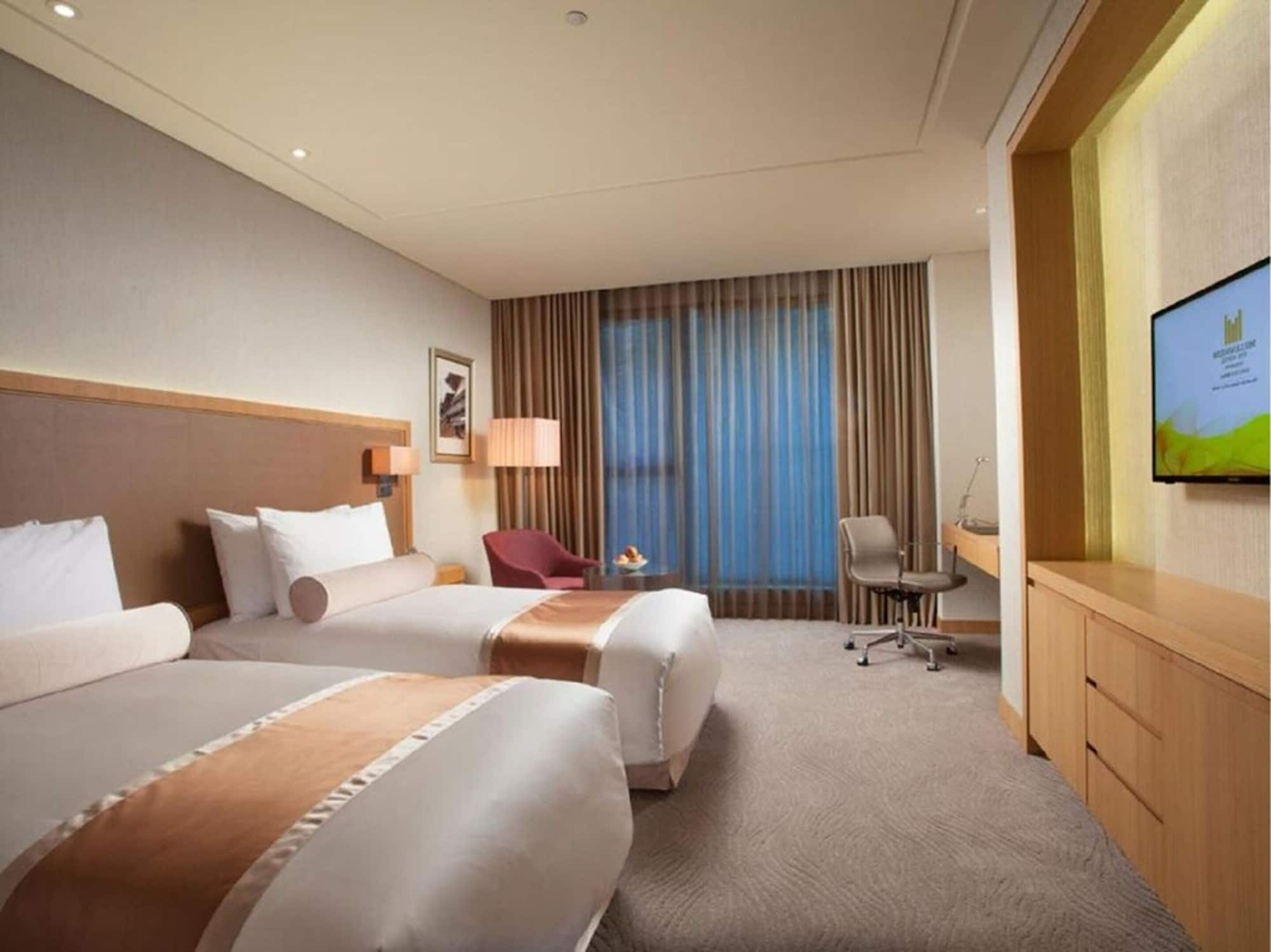 غرفة كلوب بسريرين منفصلين، Millennium Hotel Taichung 2/4
