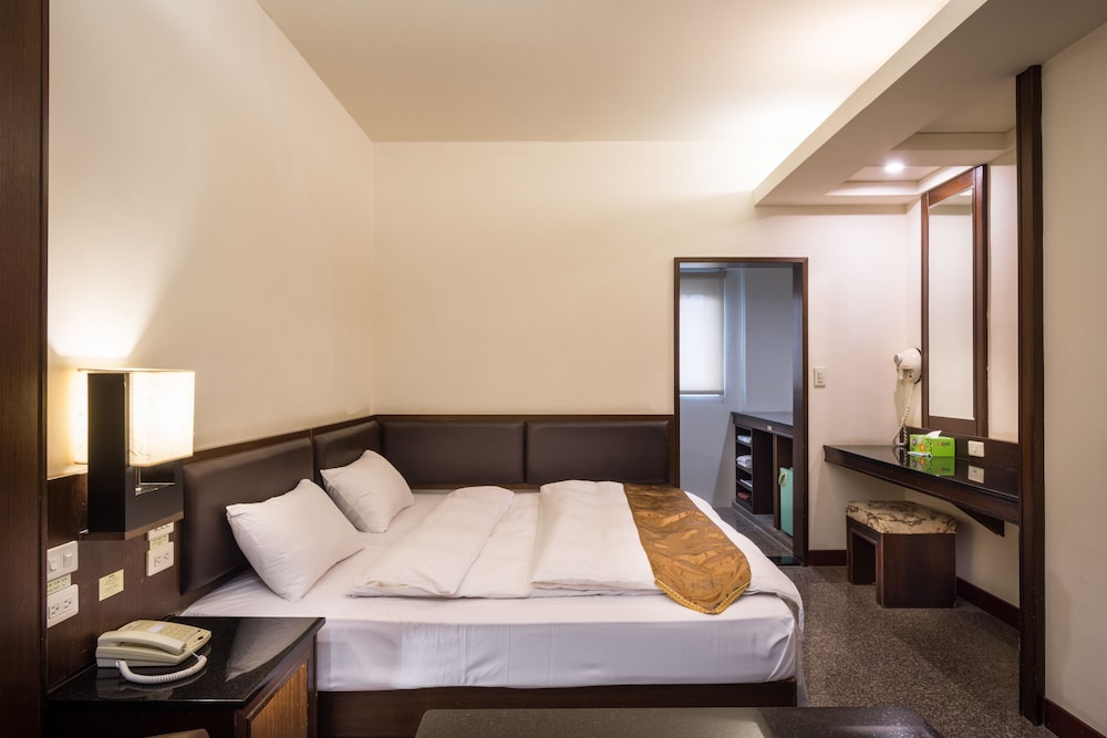 SUPERIOR, DOUBLE BED