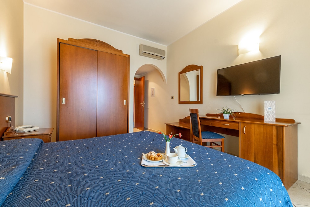 Hotel Relax 29/48