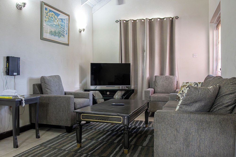 Best E Villas Providence 17/39