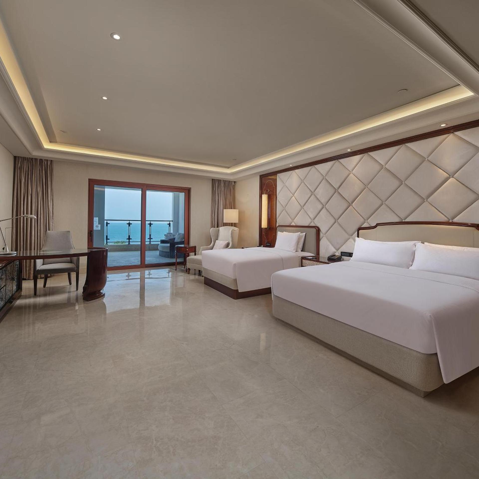 DoubleTree by Hilton Sanya Bay 10/50