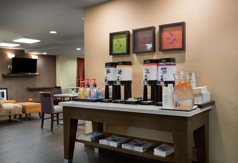 Hampton Inn Greenville/Travelers Rest 42/54