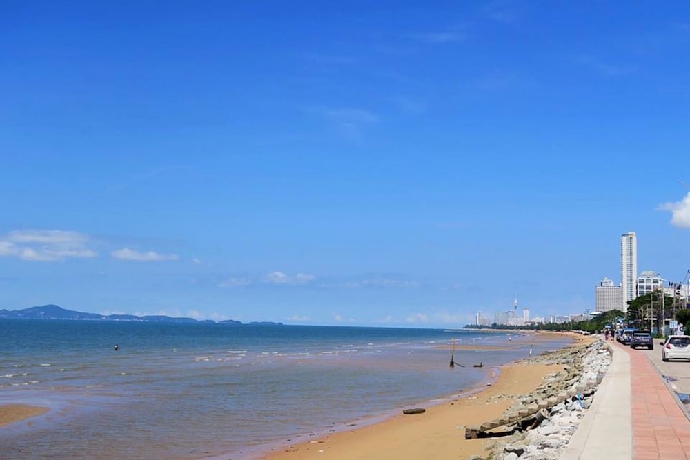 Inn Residence Serviced Suites Pattaya 63/67