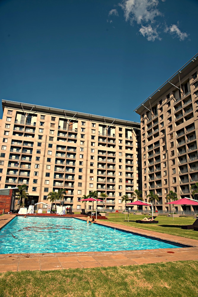 Westpoint Executive Suites - Apartments 3/70