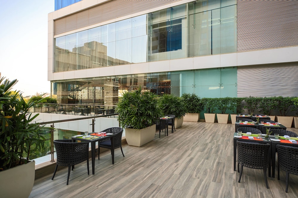 Renaissance Ahmedabad Hotel 42/53
