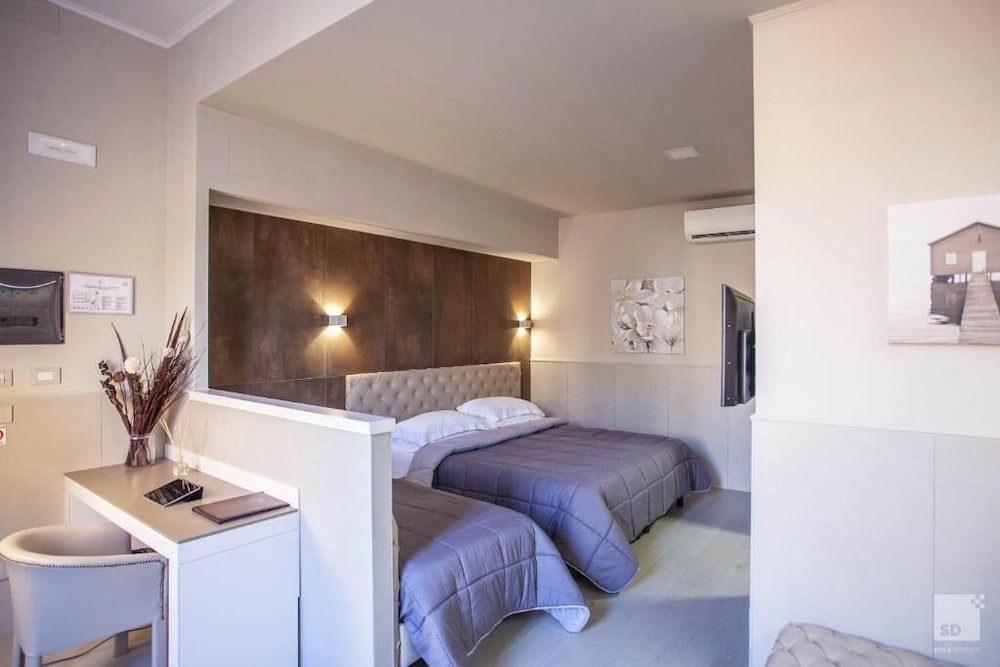 Hotel Cavour 15/49