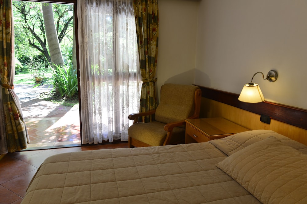 Papillon Hotel 28/50