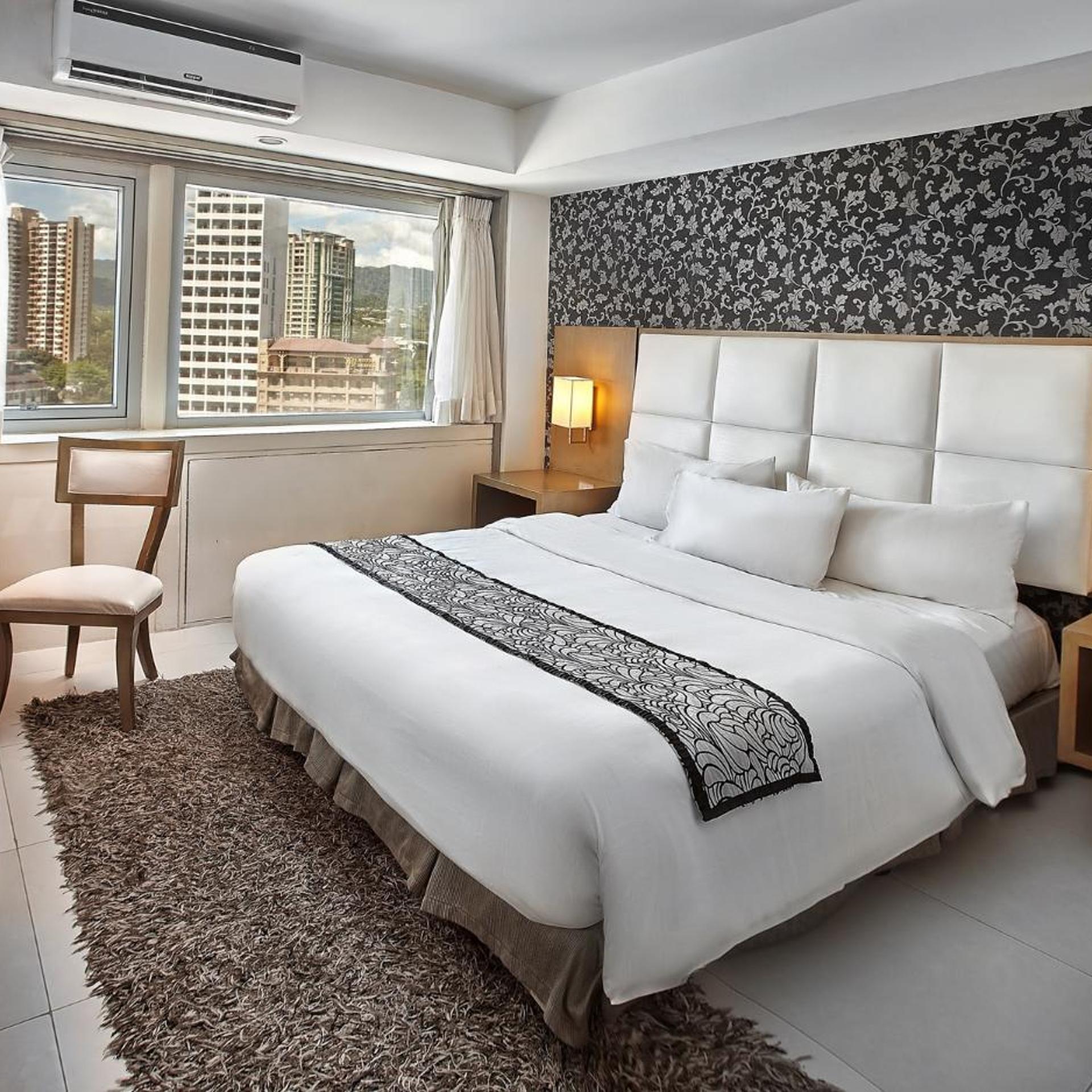 Executive, Leisure, Suite, Single