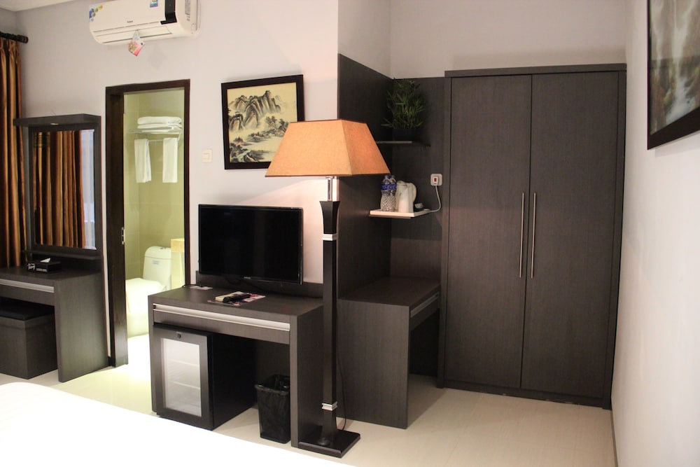 Hotel Victory Bandung 39/45
