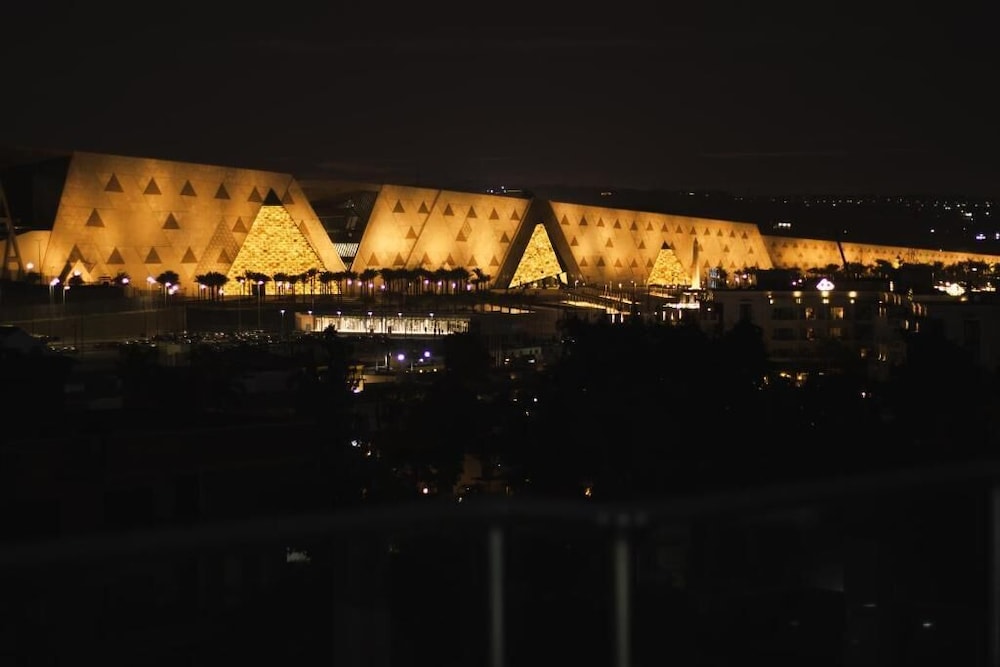 Saray Pyramids & Museum View Hotel 74/81