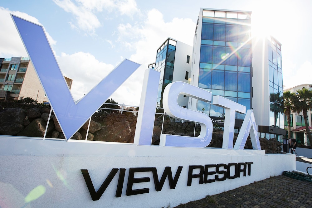 Vista View Resort 4/50