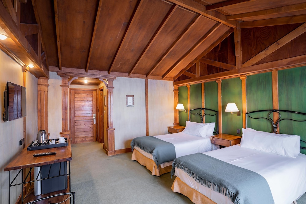 Los Nires Hotel 18/59
