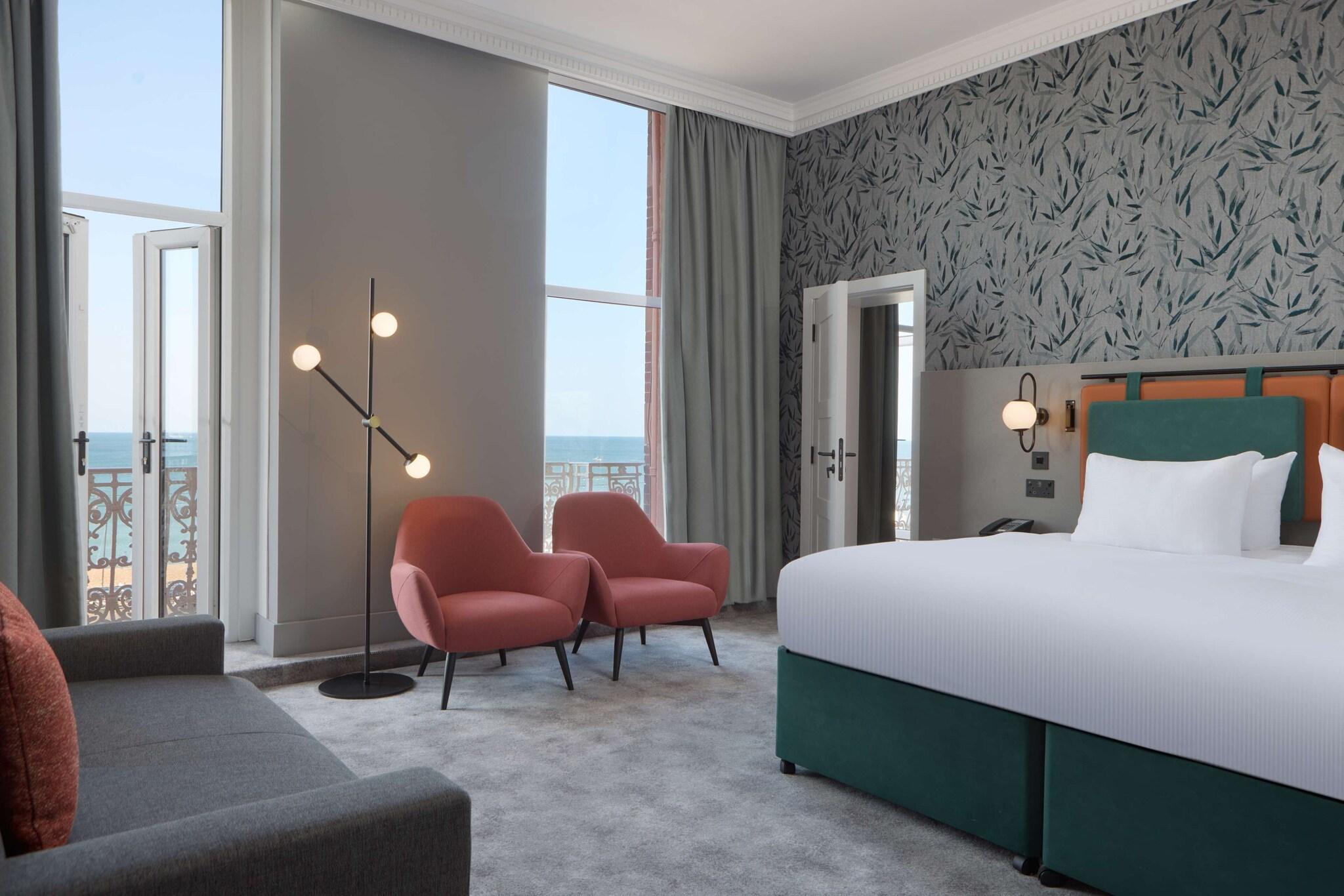 1 BEDROOM, SUITE, KING BED, SEA VIEW, BALCONY