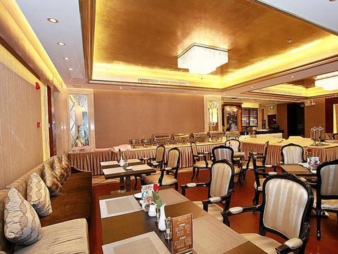Yunhat Hotel 41/52