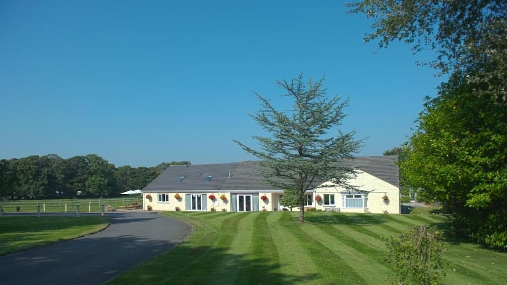 Lovesgrove Country Guest House 38/50