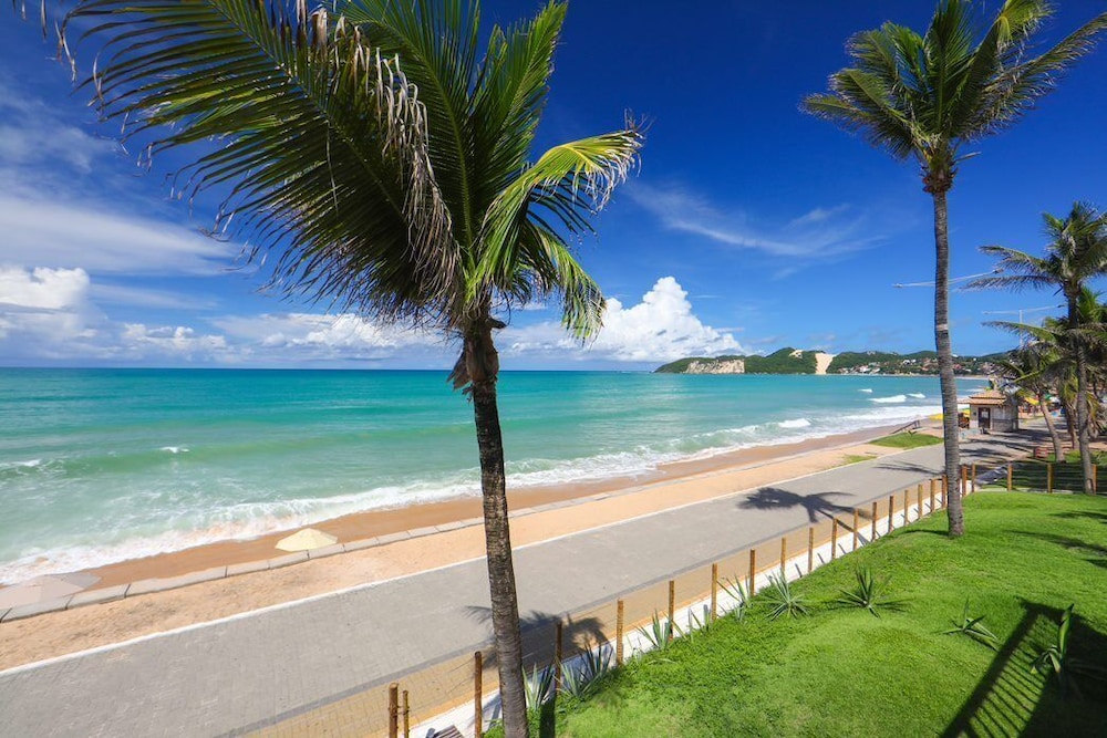 Manary Praia Hotel 62/66