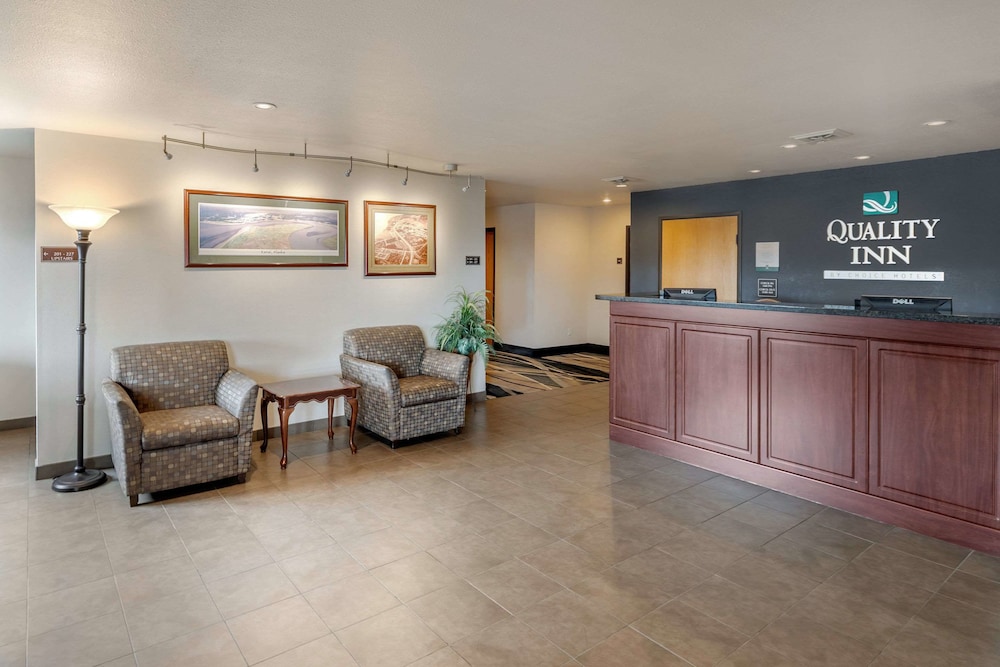 Quality Inn Kenai, AK 9/40