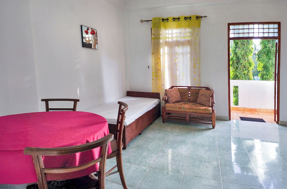Green View Hotel 54/72