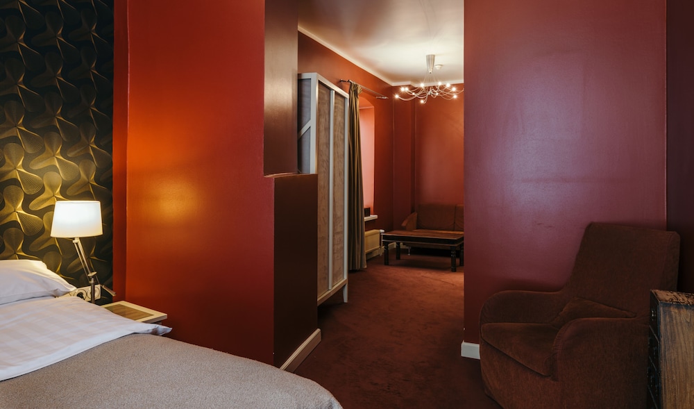 Merchants House Hotel 30/70