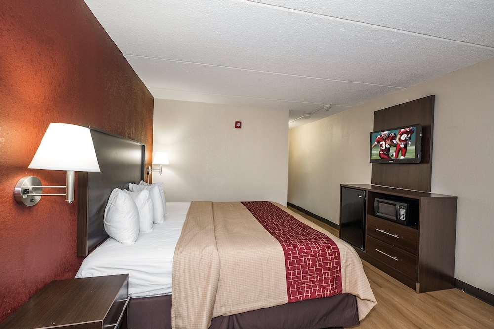 Red Roof Inn Cortland 4/21