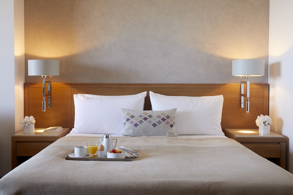 Minoa Palace Resort 13/68