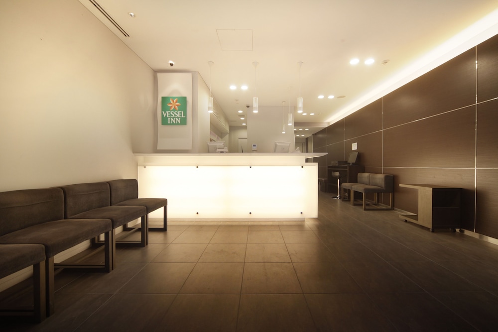 Vessel Inn Hiroshima Ekimae 8/62
