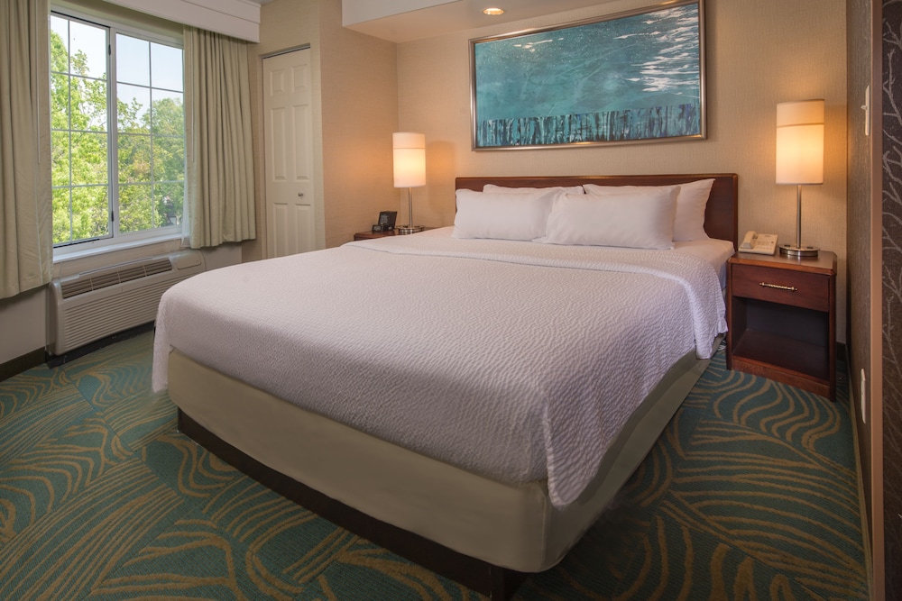 Springhill Suites by Marriott State College 19/63