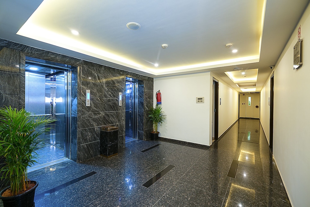 Grand Continent, Malleshwaram - A Sarovar Portico Affiliate Hotel 10/54