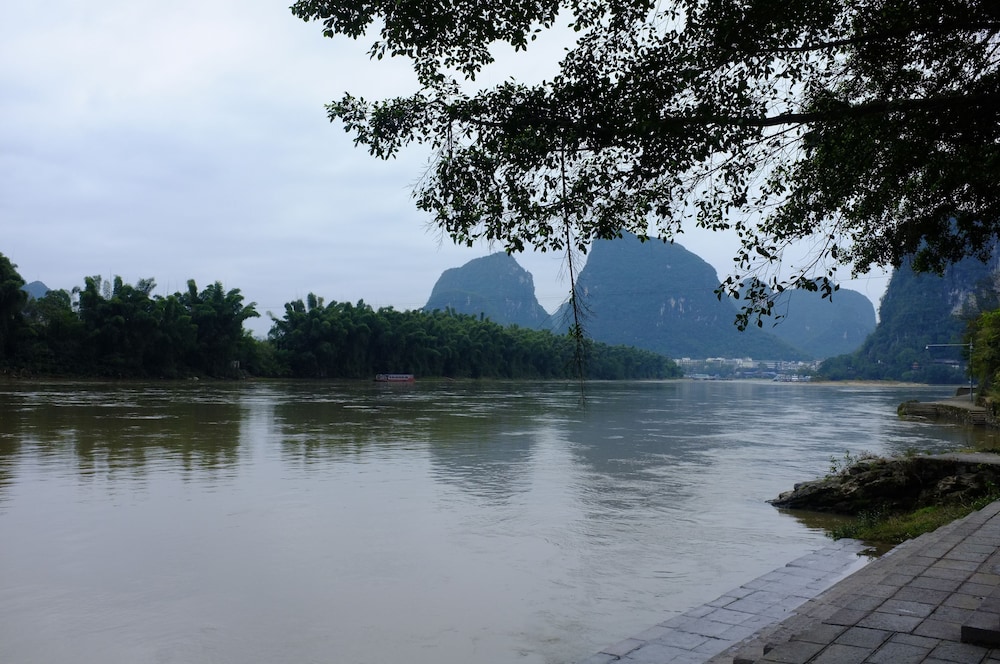 Yangshuo Eden Yha 40/44