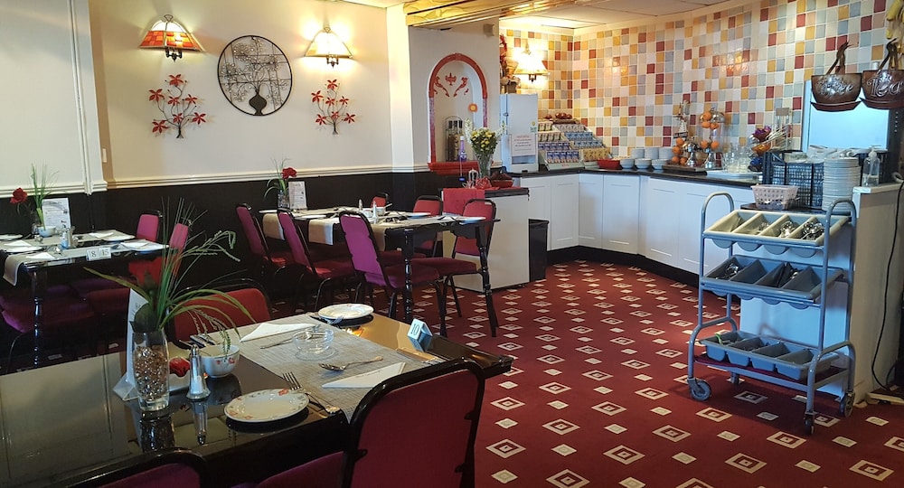 Blenheim Mount Hotel 26/50