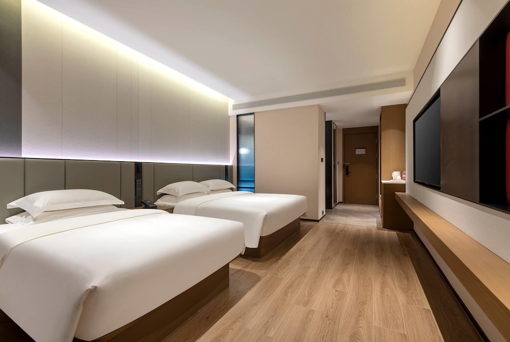 Days Hotel by Wyndham Kunming Yiliang 15/38