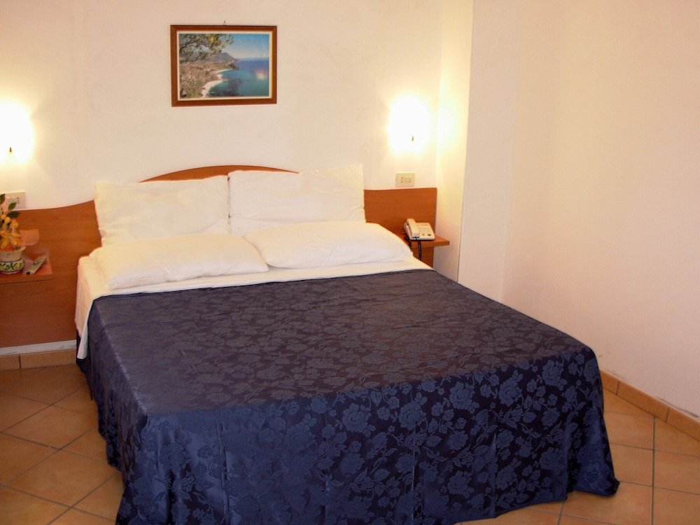 Residence Hotel La Taverna 13/50