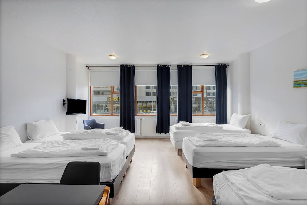 ICELAND COMFORT APARTMENTS 27/68