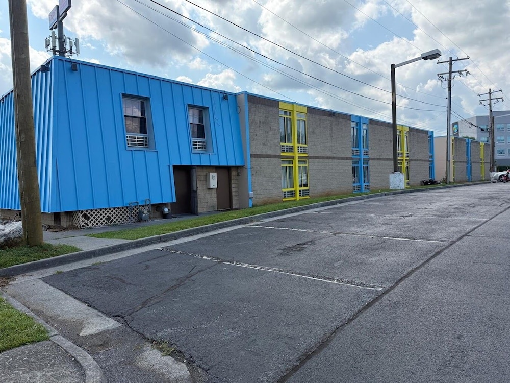 Days Inn by Wyndham Winchester North 52/57