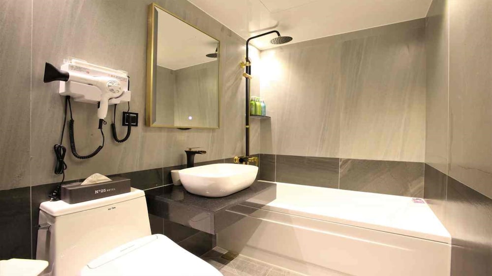 No. 25 Hotel Dongdaemun branch 32/33